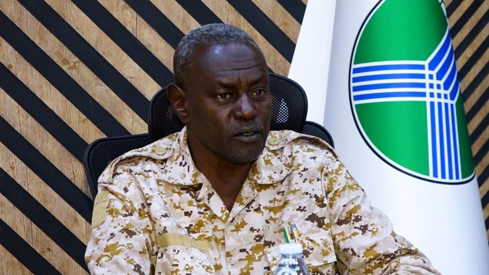 653952827_899919783017117_121726037602587147_n